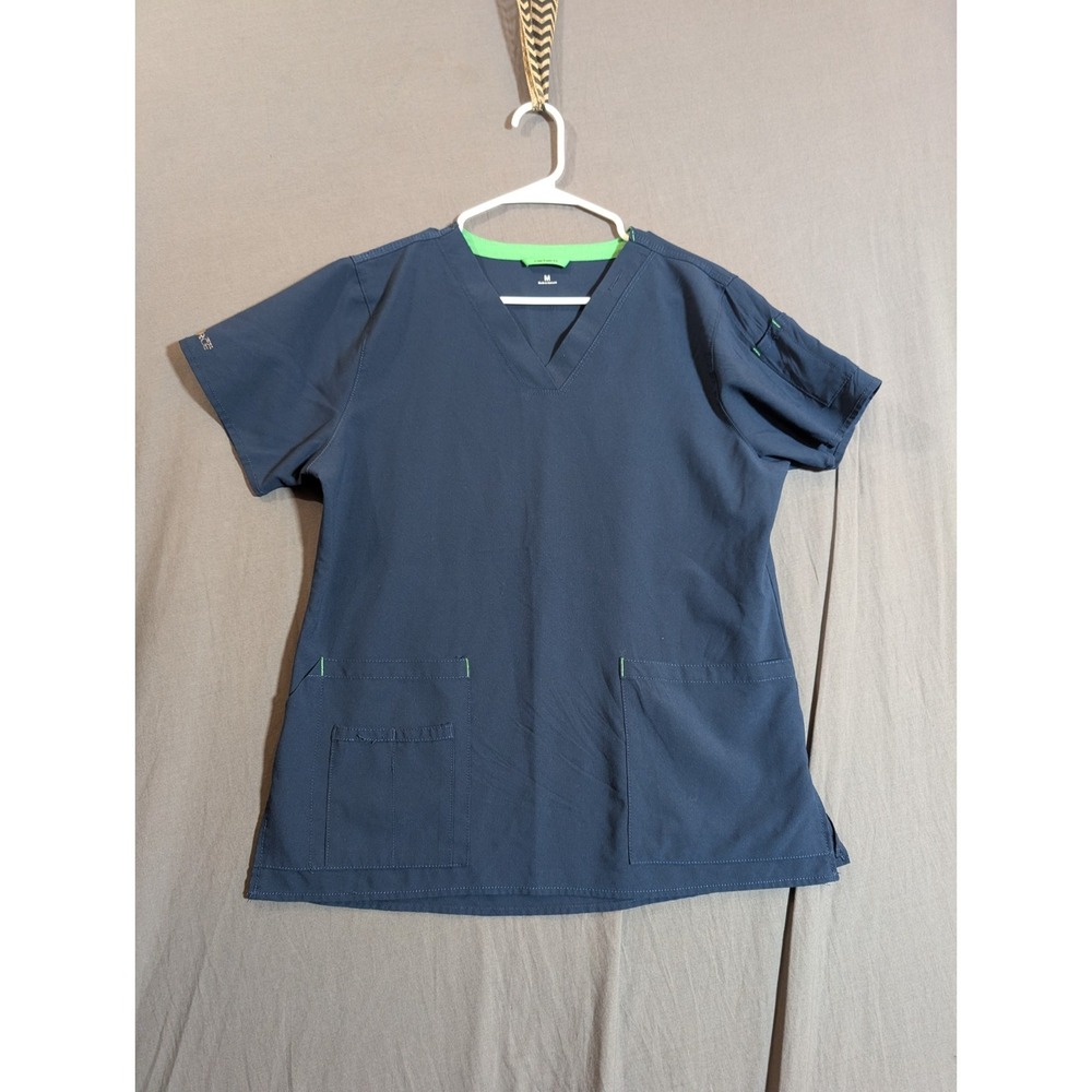 Carhartt‎ Scrub Top Women's Color Blue Size Medium Short Sleeve